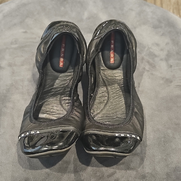 Prada Black Patent Leather Flats - Picture 1 of 9